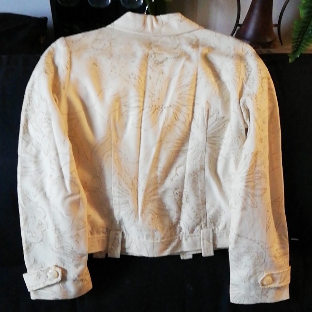 Jacket - Picture 2 of 3
